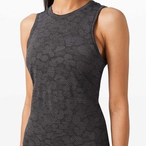 Lululemon Breeze By Muscle Tank - Titanium / Black Sz 6